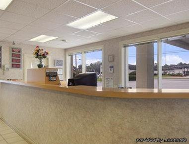Days Inn By Wyndham Chester Dalaman gambar