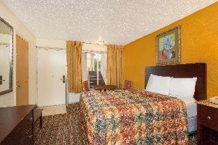 Days Inn By Wyndham Chester Bilik gambar