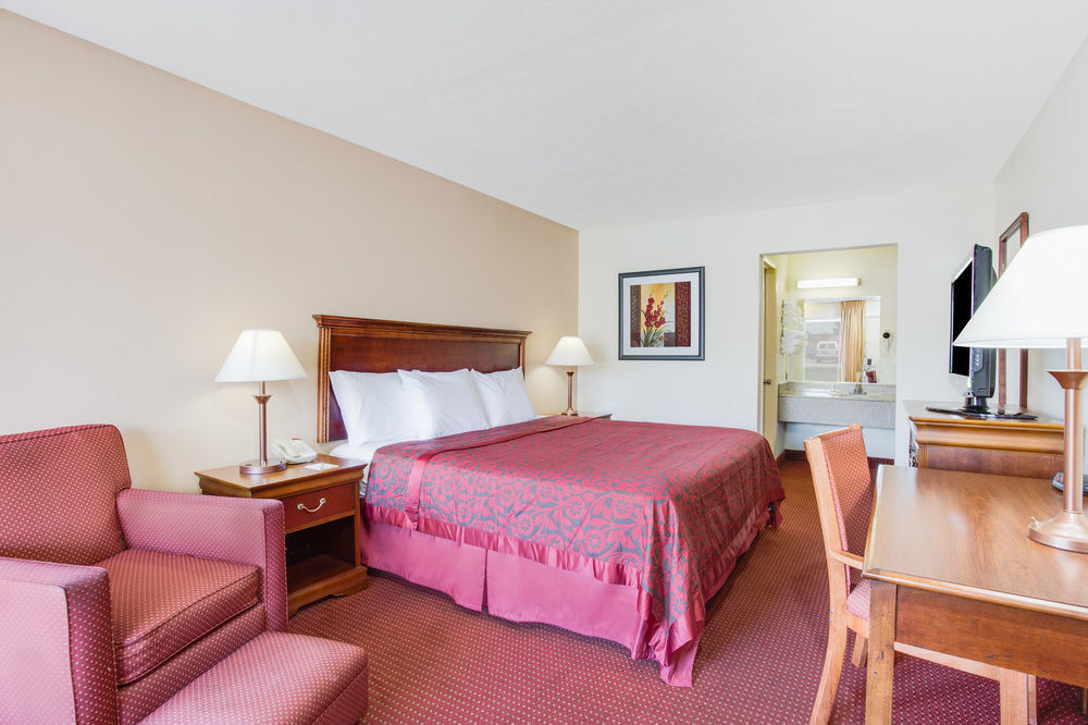 Days Inn By Wyndham Chester Luaran gambar